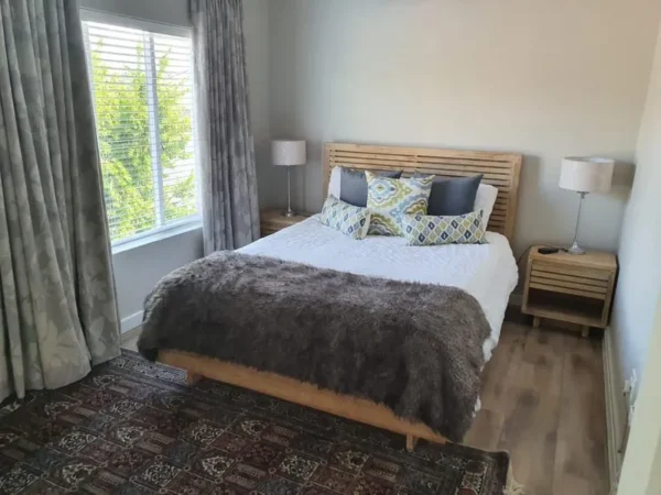 Milnerton 2 Beds Apartment - Image 7