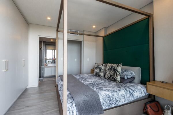 Sandton 2 Beds Apartment - Image 4