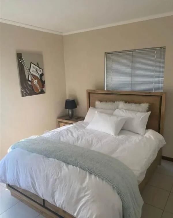 Durban 2 Beds Apartment - Image 9