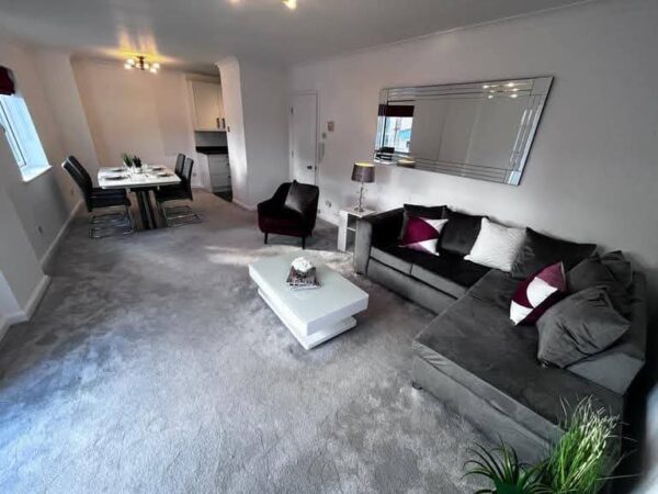 Belleville 2 Beds Apartment