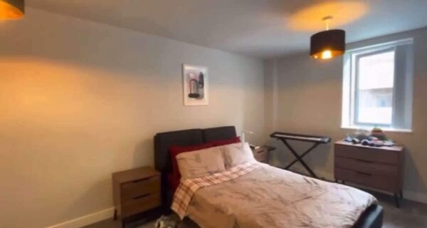North-riding 2 Beds Apartment - Image 3