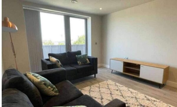North-riding 2 Beds Apartment - Image 2