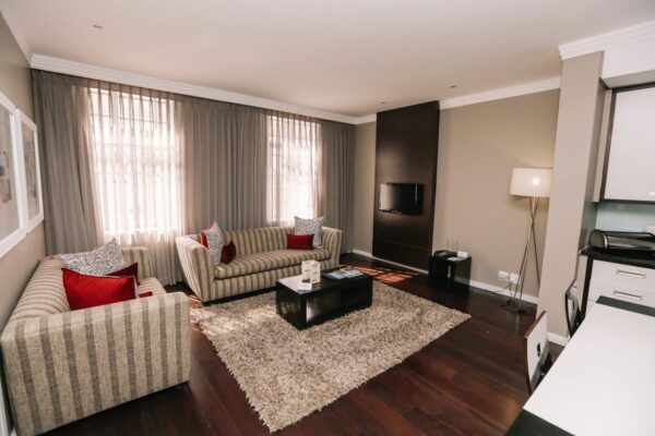 Fourways 2 Beds Apartment